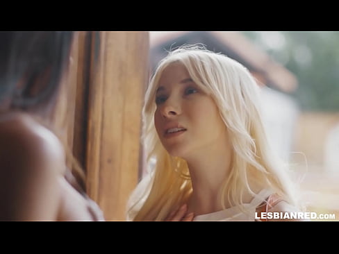 ❤️ Cô gái về nhà một vài tháng sau đó và ăn sạch âm hộ của mẹ kế Sluts tại chúng tôi  ❌❤